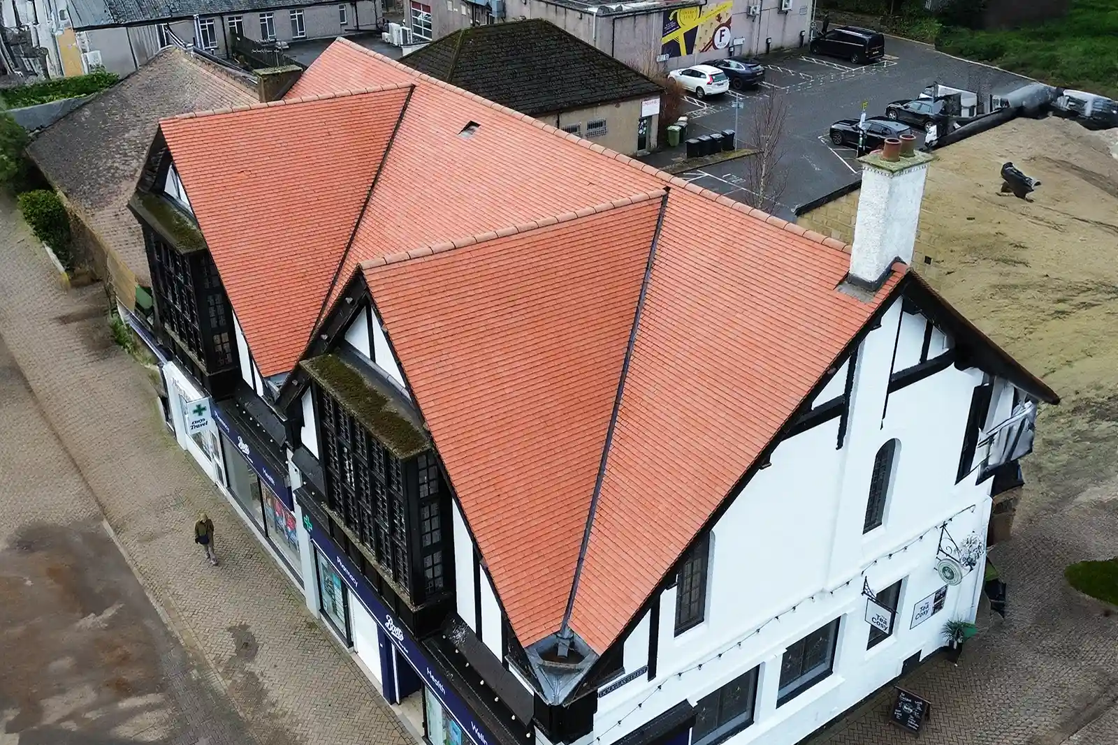 Roof & Gutter Cleaning